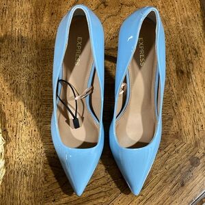 Express Blue Heels Classic Pointed-Toe Elegance 4 1/2" high